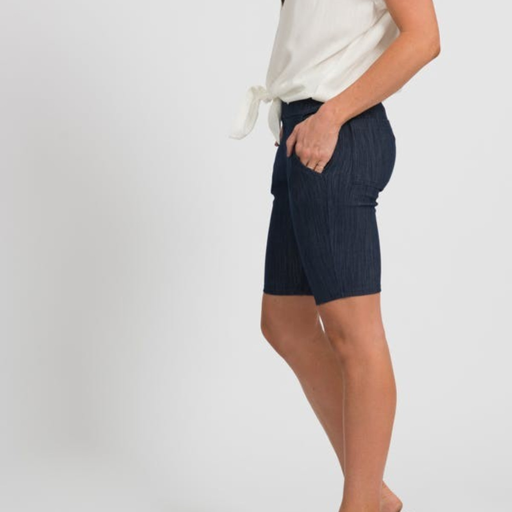 Trouser Short Dark Knit Denim